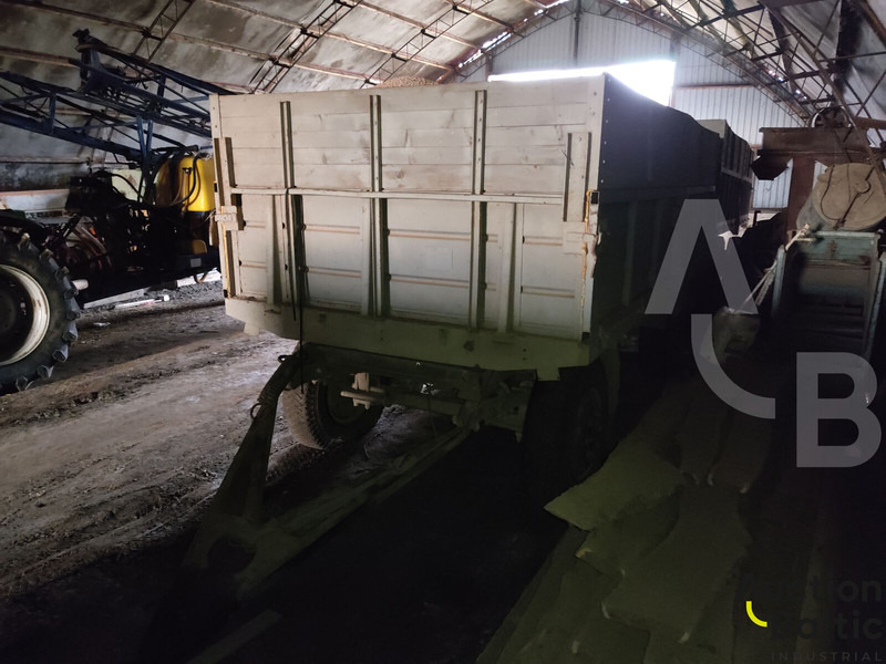 GKB 817 - Prikolica istovarivača: slika 2 GKB 817 - Prikolica istovarivača: slika 2