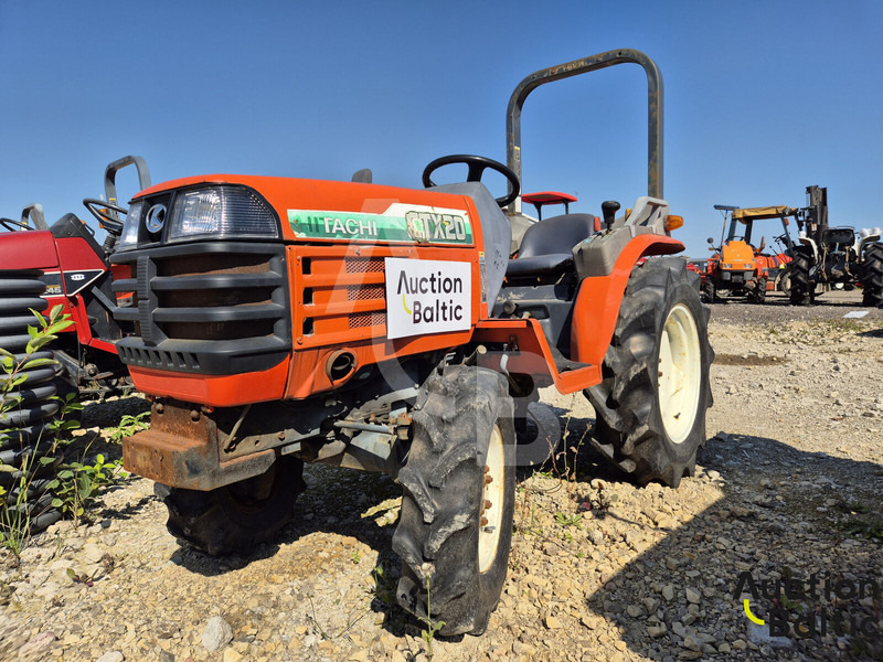 Hitachi CTX20 - Traktor: slika 1 Hitachi CTX20 - Traktor: slika 1