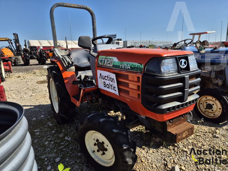 Hitachi CTX20 - Traktor: slika 2 Hitachi CTX20 - Traktor: slika 2