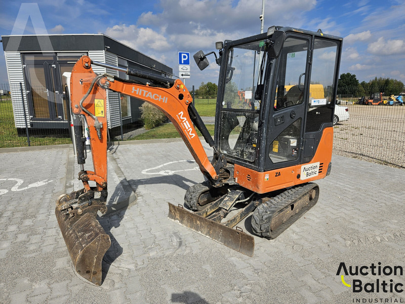 Hitachi ZX19-6 CR - Mini bager: slika 1 Hitachi ZX19-6 CR - Mini bager: slika 1
