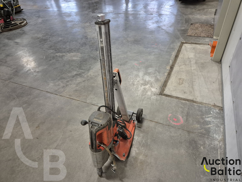 Husqvarna DM280 and DS250 - Veliki kamon za bušenje: slika 5 Husqvarna DM280 and DS250 - Veliki kamon za bušenje: slika 5