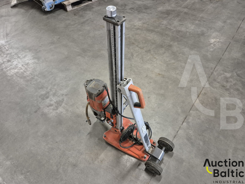 Husqvarna DM280 and DS250 - Veliki kamon za bušenje: slika 2 Husqvarna DM280 and DS250 - Veliki kamon za bušenje: slika 2