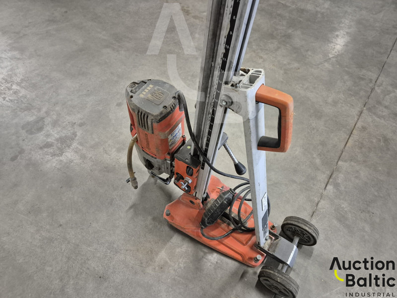 Husqvarna DM280 and DS250 - Veliki kamon za bušenje: slika 3 Husqvarna DM280 and DS250 - Veliki kamon za bušenje: slika 3