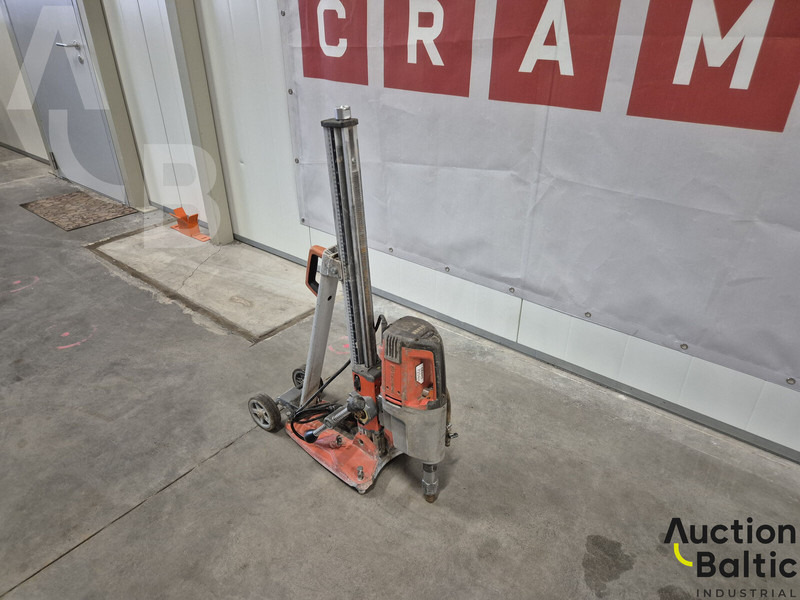 Husqvarna DM280 and DS250 - Veliki kamon za bušenje: slika 4 Husqvarna DM280 and DS250 - Veliki kamon za bušenje: slika 4