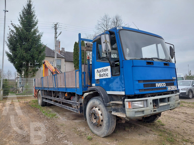 Iveco 180E18 - Kamion sa tovarnim sandukom, Kamion sa dizalicom: slika 1 Iveco 180E18 - Kamion sa tovarnim sandukom, Kamion sa dizalicom: slika 1