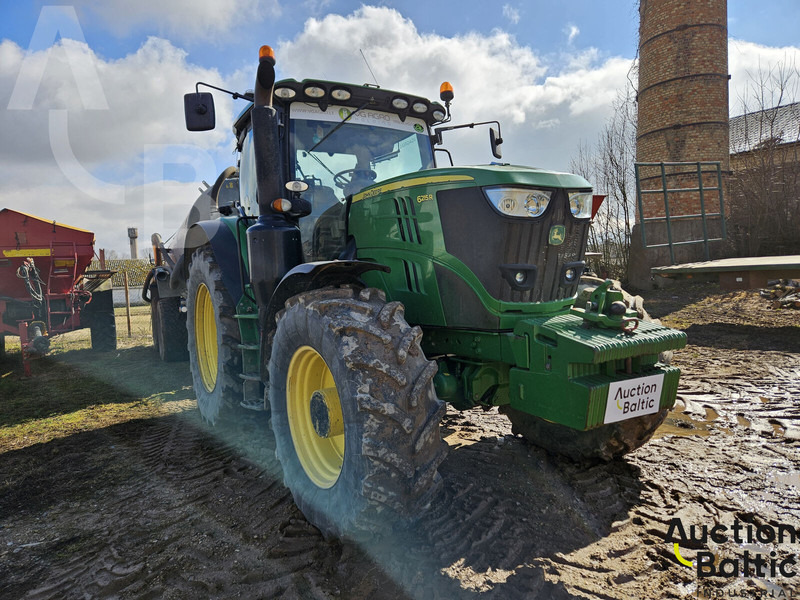 John Deere 6125 R - Traktor: slika 2 John Deere 6125 R - Traktor: slika 2
