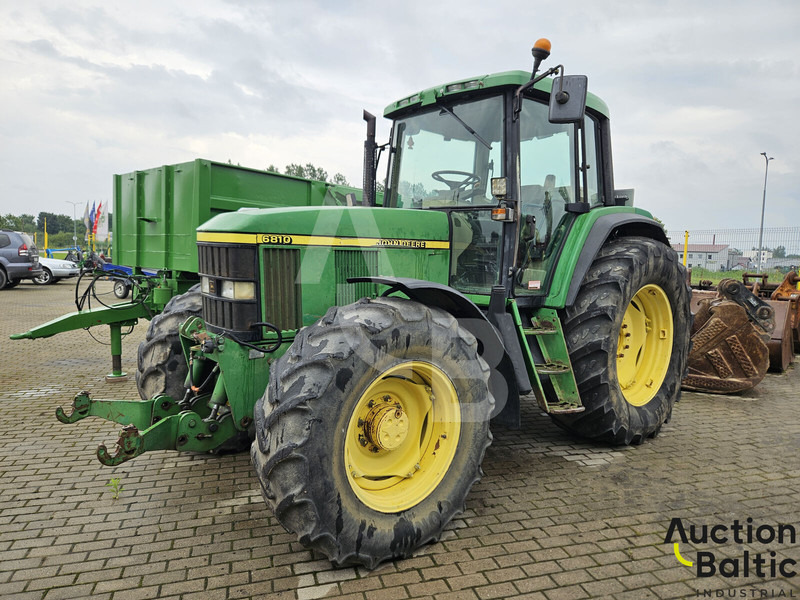 John Deere 6810 - Traktor: slika 1 John Deere 6810 - Traktor: slika 1