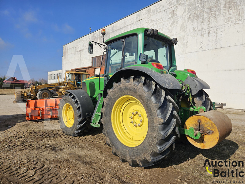 John Deere 6820 - Traktor: slika 4 John Deere 6820 - Traktor: slika 4
