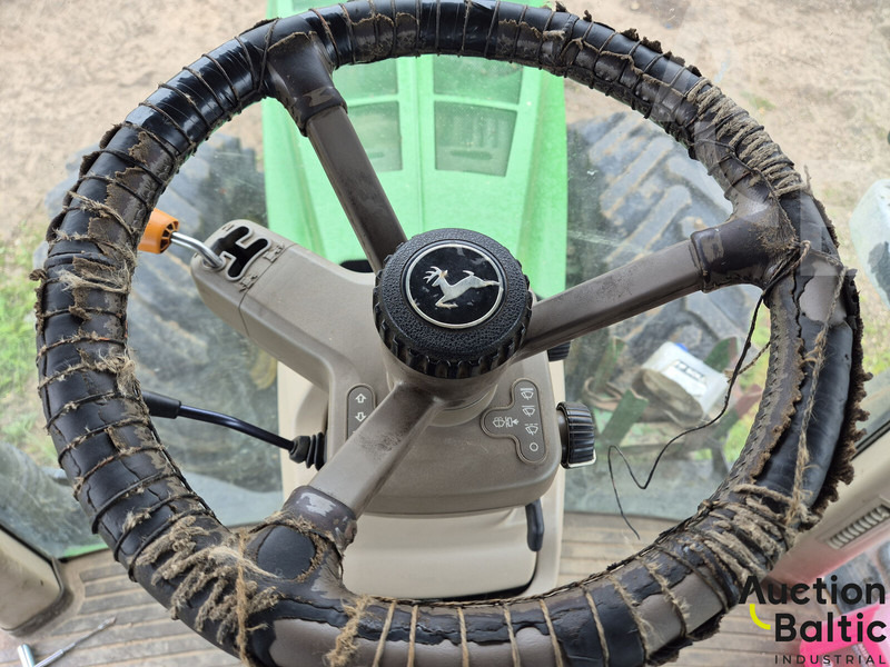 Lizing John Deere 7280 R John Deere 7280 R: slika 9 Lizing John Deere 7280 R John Deere 7280 R: slika 9