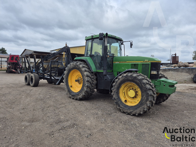 John Deere 7700 - Šumska prikolica: slika 2 John Deere 7700 - Šumska prikolica: slika 2