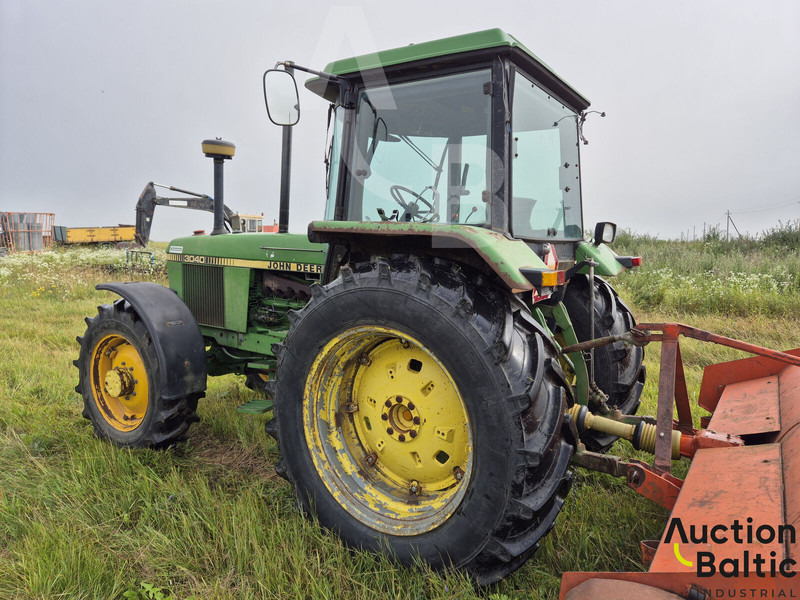 John Deere MFWD - Traktor: slika 4 John Deere MFWD - Traktor: slika 4