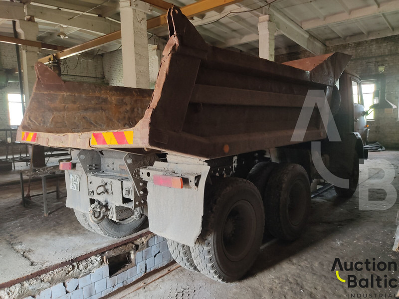 Kamaz 5511 - Istovarivač: slika 4 Kamaz 5511 - Istovarivač: slika 4