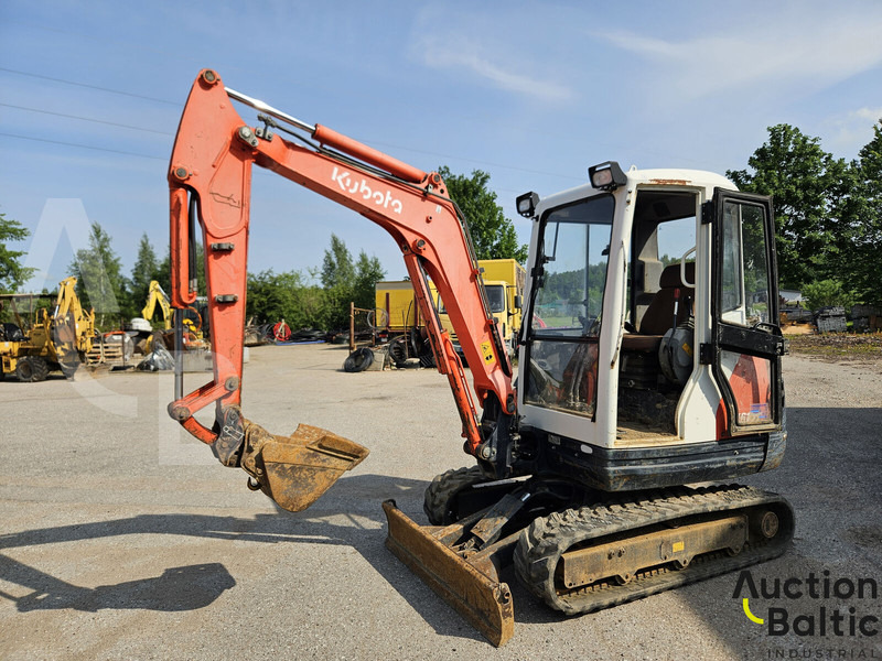 Kubota KX 61-3 - Mini bager: slika 1 Kubota KX 61-3 - Mini bager: slika 1