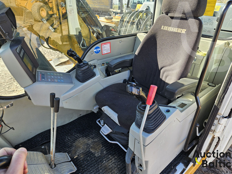 Liebherr R 900 C Litronic - Bager guseničar: slika 5 Liebherr R 900 C Litronic - Bager guseničar: slika 5