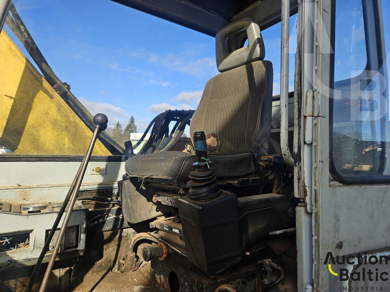 Liebherr R 902 - Bager guseničar: slika 4 Liebherr R 902 - Bager guseničar: slika 4