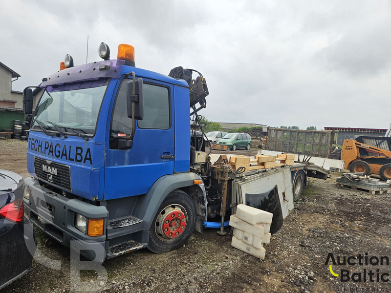 MAN 14.224 - Šlep vozilo: slika 1 MAN 14.224 - Šlep vozilo: slika 1