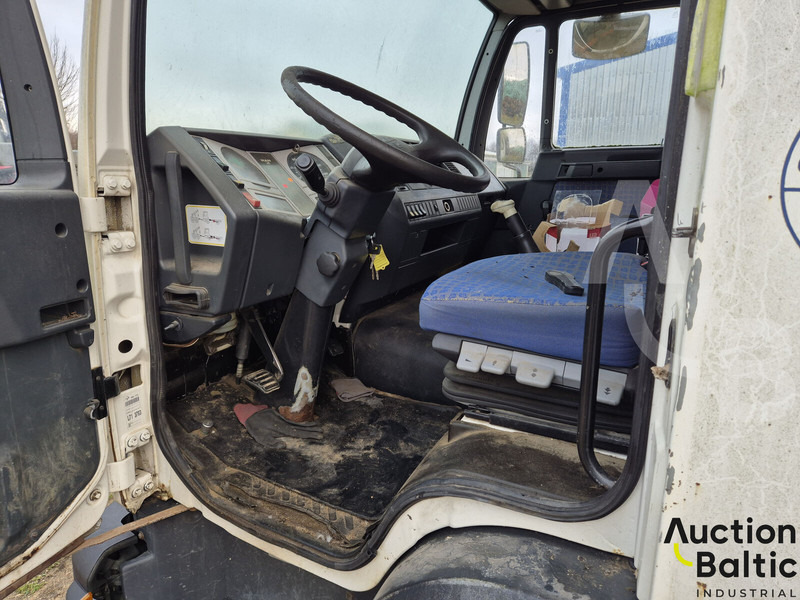 MAN LE 12.220 - Kamion sa tovarnim sandukom: slika 5 MAN LE 12.220 - Kamion sa tovarnim sandukom: slika 5