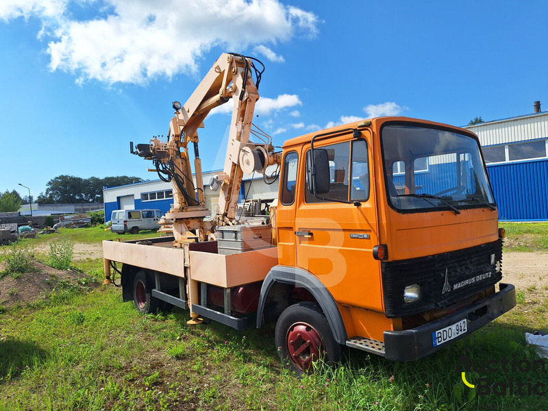 Magirus 130 M 8 - Kamion sa tovarnim sandukom, Kamion sa dizalicom: slika 1 Magirus 130 M 8 - Kamion sa tovarnim sandukom, Kamion sa dizalicom: slika 1