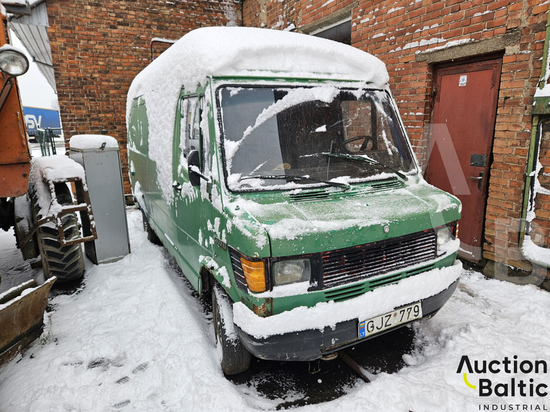 Mercedes-Benz 207D - Mali kombi: slika 2 Mercedes-Benz 207D - Mali kombi: slika 2