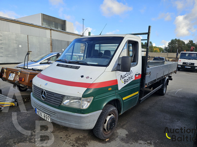 Mercedes-Benz 408 - Dostavno vozilo s ravnom platformom: slika 1 Mercedes-Benz 408 - Dostavno vozilo s ravnom platformom: slika 1