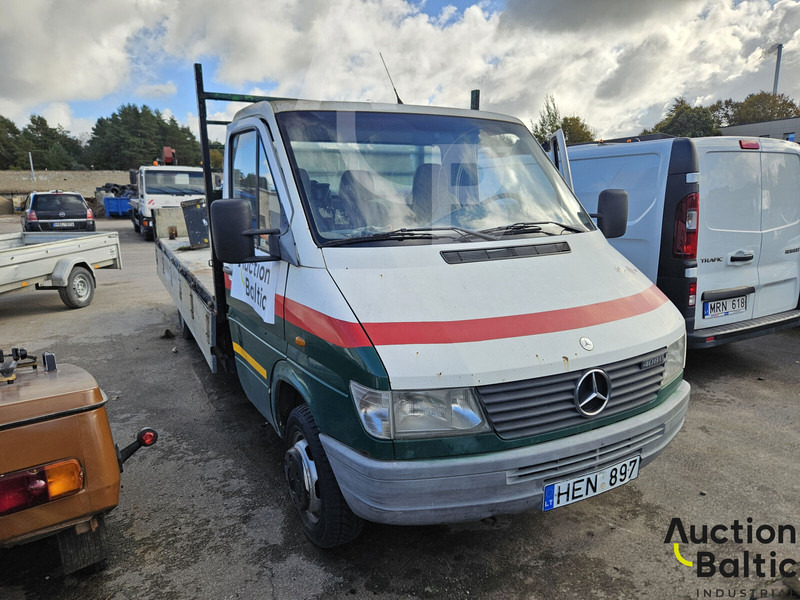 Mercedes-Benz 408 - Dostavno vozilo s ravnom platformom: slika 2 Mercedes-Benz 408 - Dostavno vozilo s ravnom platformom: slika 2