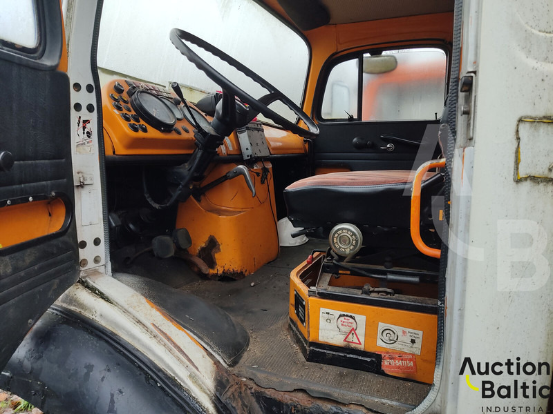 Mercedes-Benz Lako 911 - Vazdušna platforma montirana na kamion: slika 5 Mercedes-Benz Lako 911 - Vazdušna platforma montirana na kamion: slika 5