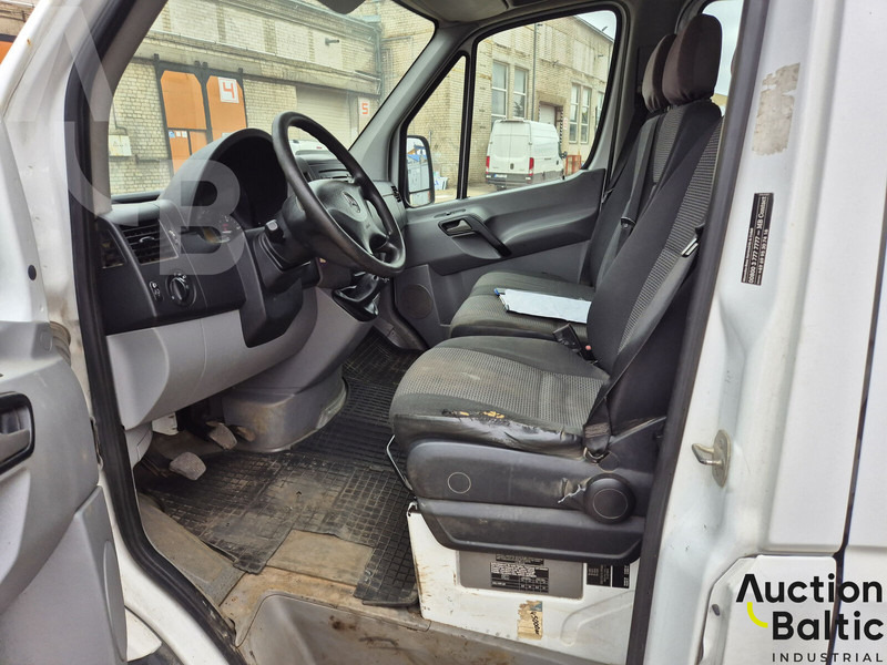 Mercedes-Benz Sprinter - Dostavno vozilo sa ceradom: slika 5 Mercedes-Benz Sprinter - Dostavno vozilo sa ceradom: slika 5