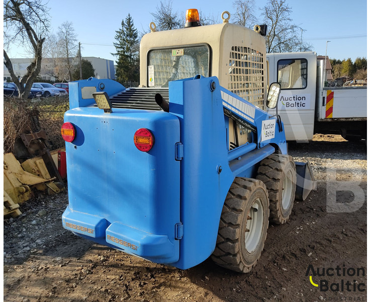 Messersi SL-45 - Mini utovarivač: slika 3 Messersi SL-45 - Mini utovarivač: slika 3