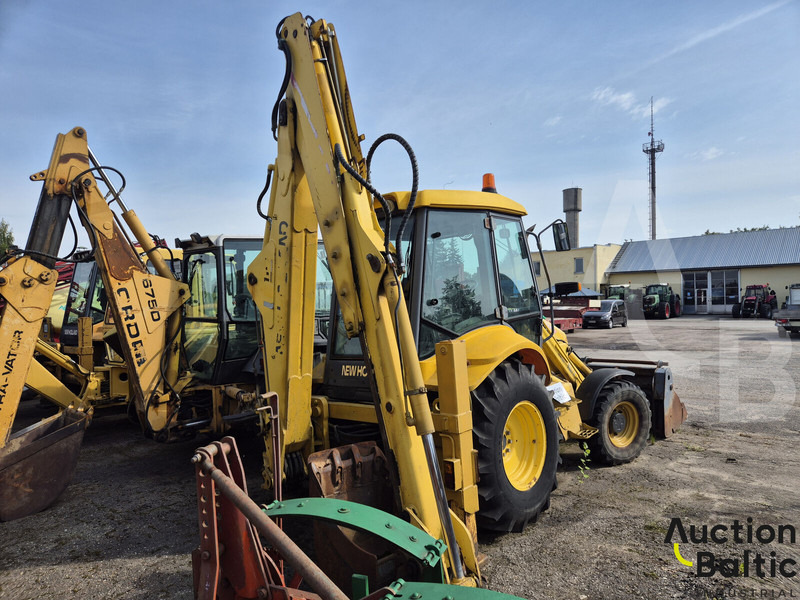 New Holland LB 110-4 PT - Bager točkaš: slika 4 New Holland LB 110-4 PT - Bager točkaš: slika 4