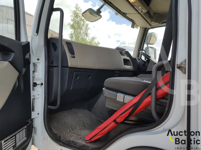 Renault Premium - Kamion za prevoz automobila: slika 5 Renault Premium - Kamion za prevoz automobila: slika 5