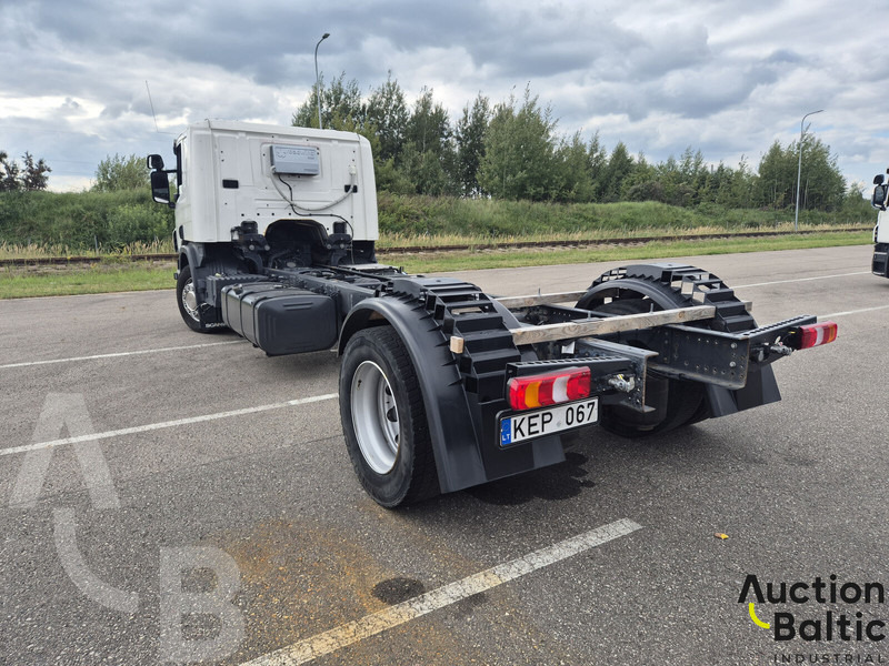 Scania P 450 - Kamion sa golom šasijom i zatvorenom kabinom: slika 3 Scania P 450 - Kamion sa golom šasijom i zatvorenom kabinom: slika 3