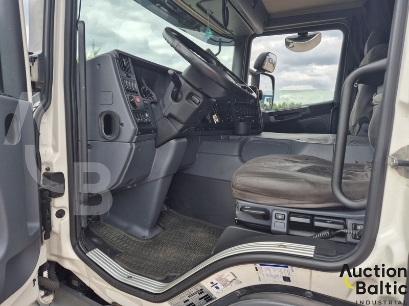 Scania P 450 - Kamion sa golom šasijom i zatvorenom kabinom: slika 5 Scania P 450 - Kamion sa golom šasijom i zatvorenom kabinom: slika 5