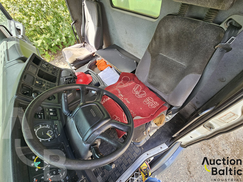 Scania R 124 GB - Šumska prikolica: slika 5 Scania R 124 GB - Šumska prikolica: slika 5