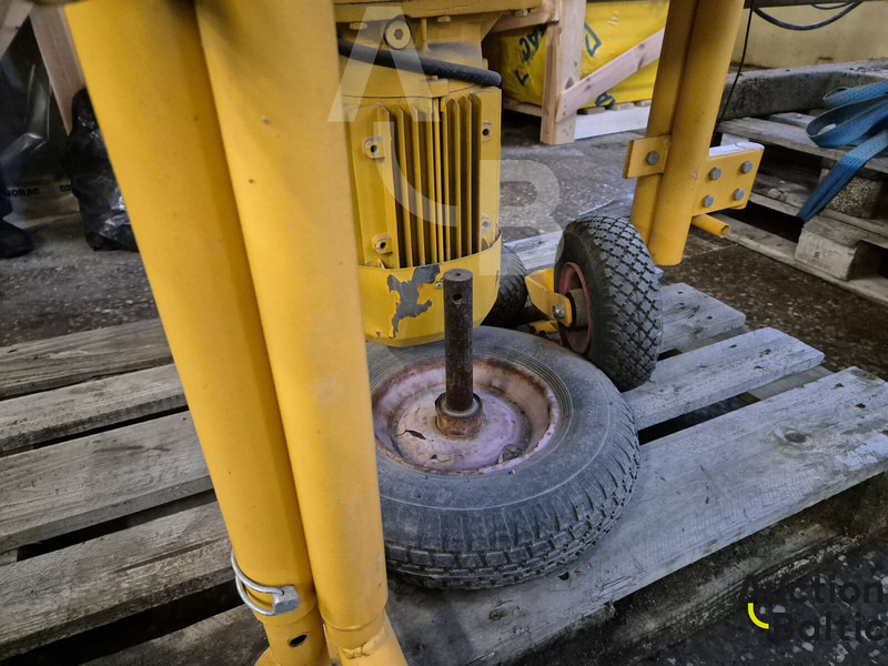 SoRoTo 300L-30 - Mešalica za beton: slika 5 SoRoTo 300L-30 - Mešalica za beton: slika 5