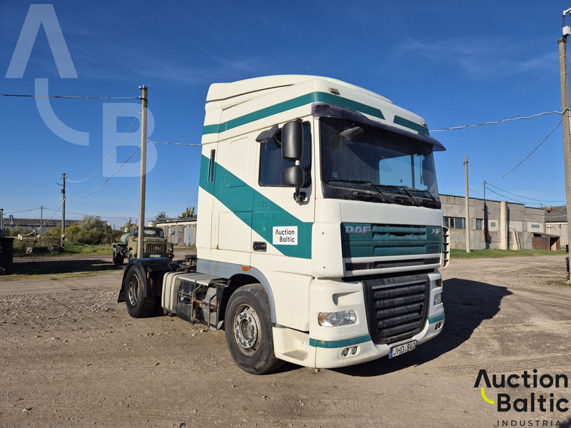 DAF FT XF105 - Tegljač: slika 1 DAF FT XF105 - Tegljač: slika 1