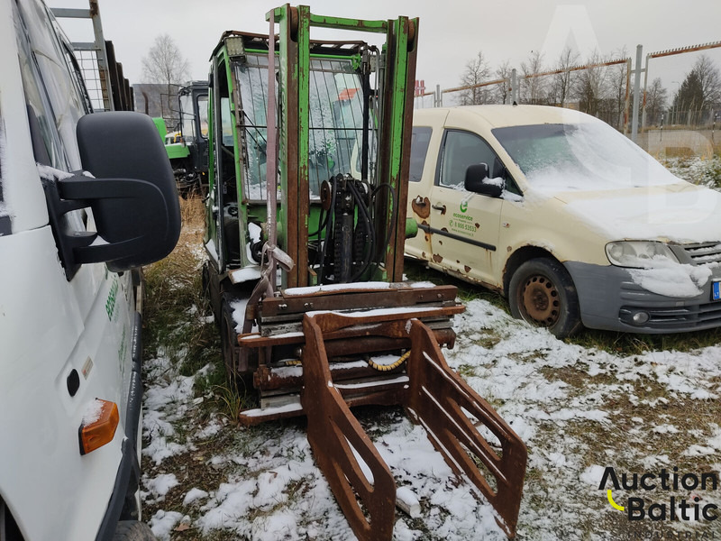 UniCarriers 30 - Dizel viljuškar: slika 3 UniCarriers 30 - Dizel viljuškar: slika 3