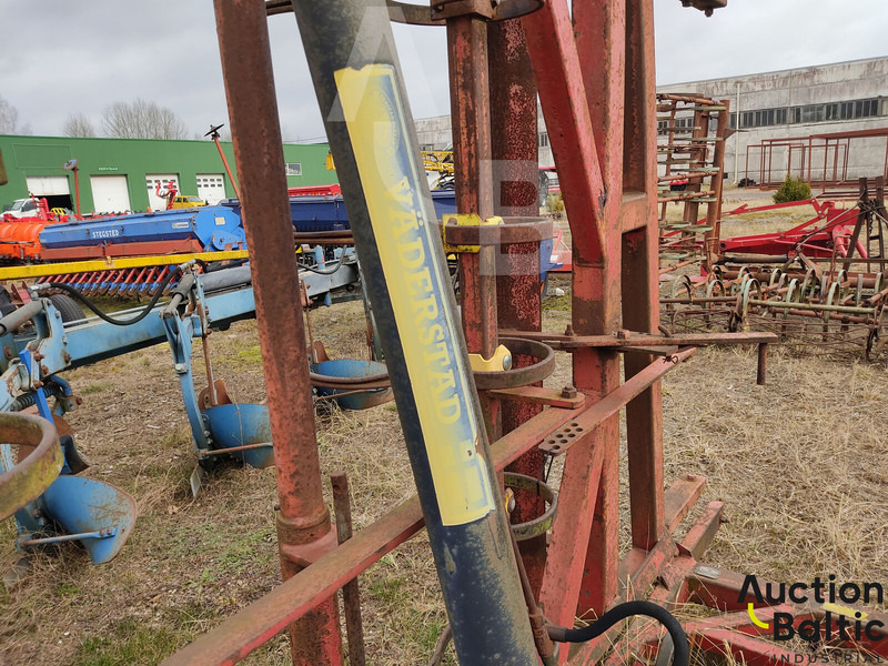 Kultivator Vaderstad Boggiharv: slika 11 Kultivator Vaderstad Boggiharv: slika 11