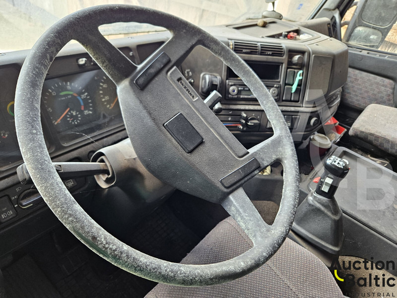 Lizing Volvo FH12 Volvo FH12: slika 13