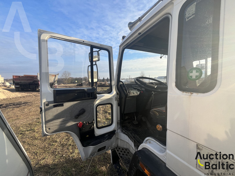 Volvo FL4-6 - Šlep vozilo: slika 5 Volvo FL4-6 - Šlep vozilo: slika 5