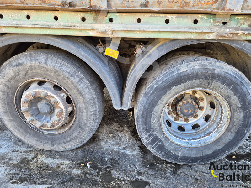 Istovarivač Volvo FM-300: slika 19 Istovarivač Volvo FM-300: slika 19