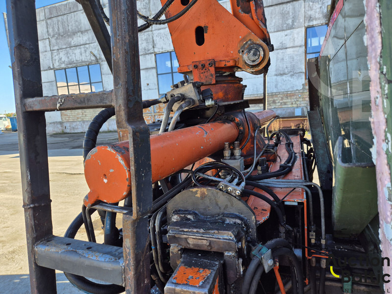 Istovarivač Volvo FM-300: slika 9 Istovarivač Volvo FM-300: slika 9