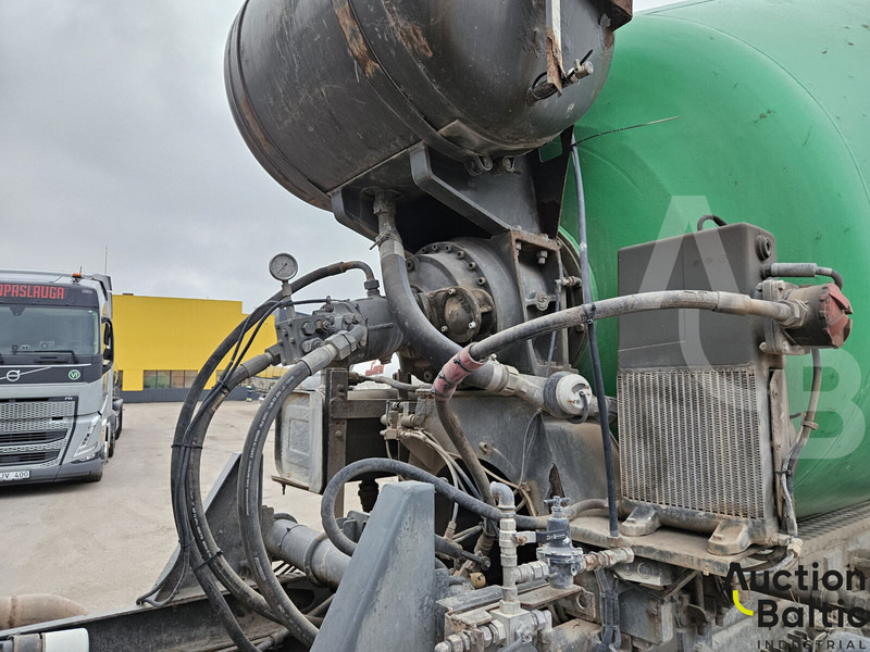 Volvo FM12 - Mikser za beton: slika 5 Volvo FM12 - Mikser za beton: slika 5