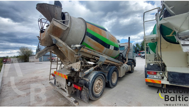 Volvo FM12 - Mikser za beton: slika 4 Volvo FM12 - Mikser za beton: slika 4