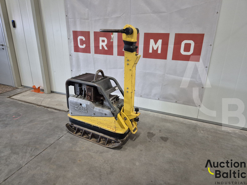 WACKER NEUSON DPU4545HE - Vibraciona ploča: slika 2 WACKER NEUSON DPU4545HE - Vibraciona ploča: slika 2