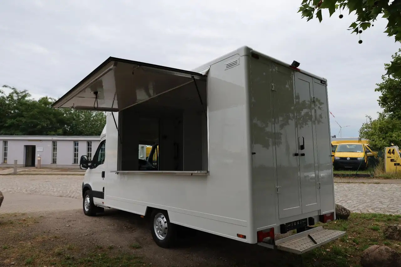 Iveco C30C/ FOODTRUCK/ Daily - Hrana kamion: slika 2 Iveco C30C/ FOODTRUCK/ Daily - Hrana kamion: slika 2