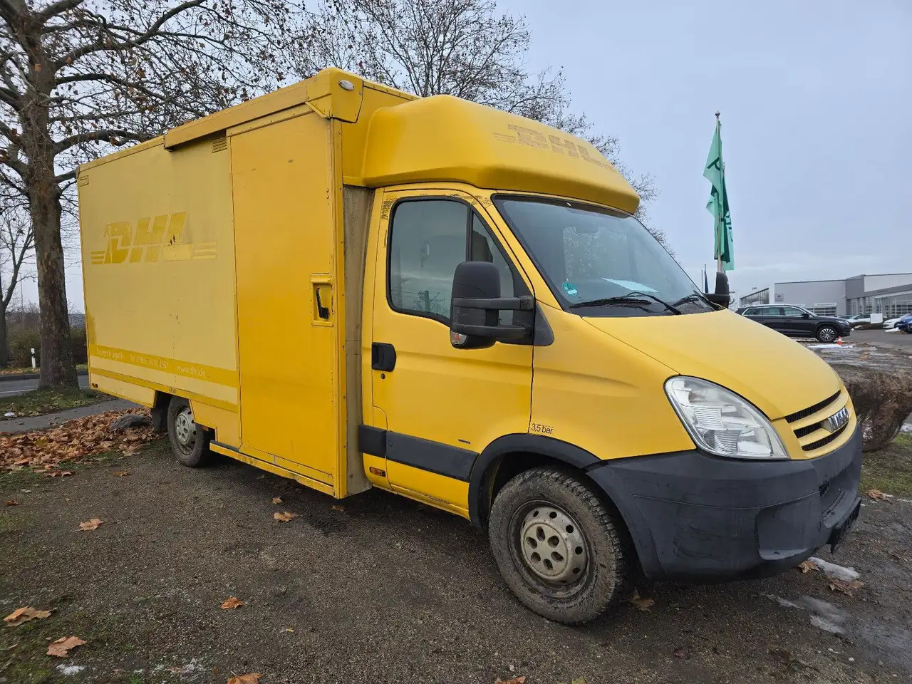 Iveco Daily/ Regalsystem/Luftfeder/1. Hand - Dostavno vozilo sa zatvorenim sandukom: slika 1 Iveco Daily/ Regalsystem/Luftfeder/1. Hand - Dostavno vozilo sa zatvorenim sandukom: slika 1
