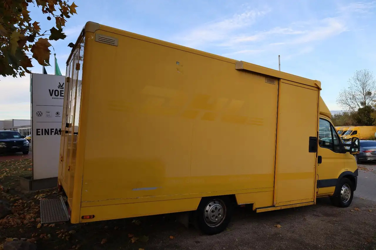 Iveco Daily/ Regalsystem/Luftfeder/1. Hand - Dostavno vozilo sa zatvorenim sandukom: slika 4 Iveco Daily/ Regalsystem/Luftfeder/1. Hand - Dostavno vozilo sa zatvorenim sandukom: slika 4