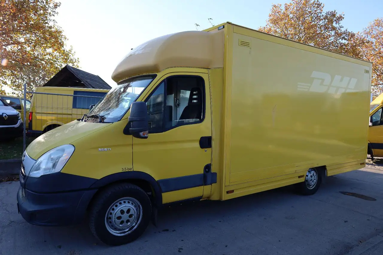 Iveco Daily/ Regalsystem/Luftfeder/1. Hand - Dostavno vozilo sa zatvorenim sandukom: slika 1 Iveco Daily/ Regalsystem/Luftfeder/1. Hand - Dostavno vozilo sa zatvorenim sandukom: slika 1