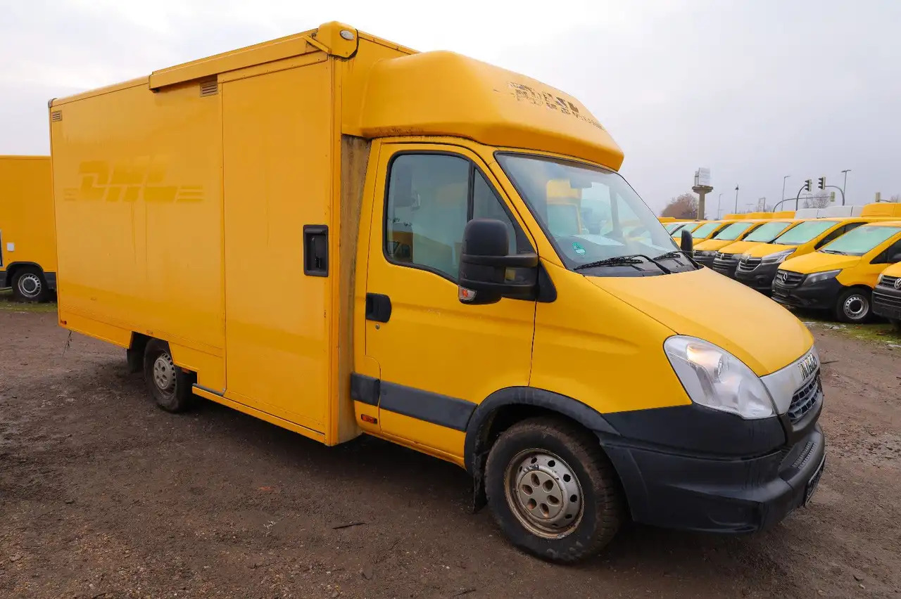 Iveco Daily/ Regalsystem/Luftfeder/1. Hand - Dostavno vozilo sa zatvorenim sandukom: slika 1 Iveco Daily/ Regalsystem/Luftfeder/1. Hand - Dostavno vozilo sa zatvorenim sandukom: slika 1