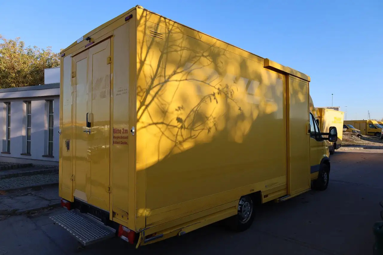 Iveco Daily/ Regalsystem/Luftfeder/1. Hand - Dostavno vozilo sa zatvorenim sandukom: slika 4 Iveco Daily/ Regalsystem/Luftfeder/1. Hand - Dostavno vozilo sa zatvorenim sandukom: slika 4